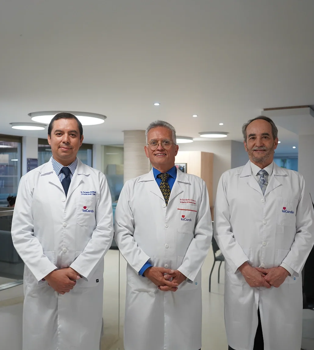 Un equipo de expertos siempre listos para ti - LaCardio